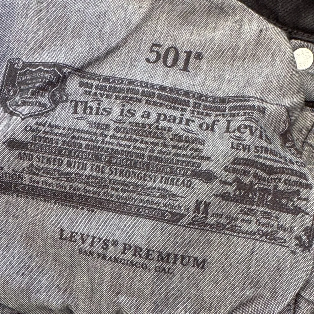 LEVI’S Black 501® ORIGINAL FIT WOMEN'S JEANS - Picture 8 of 8